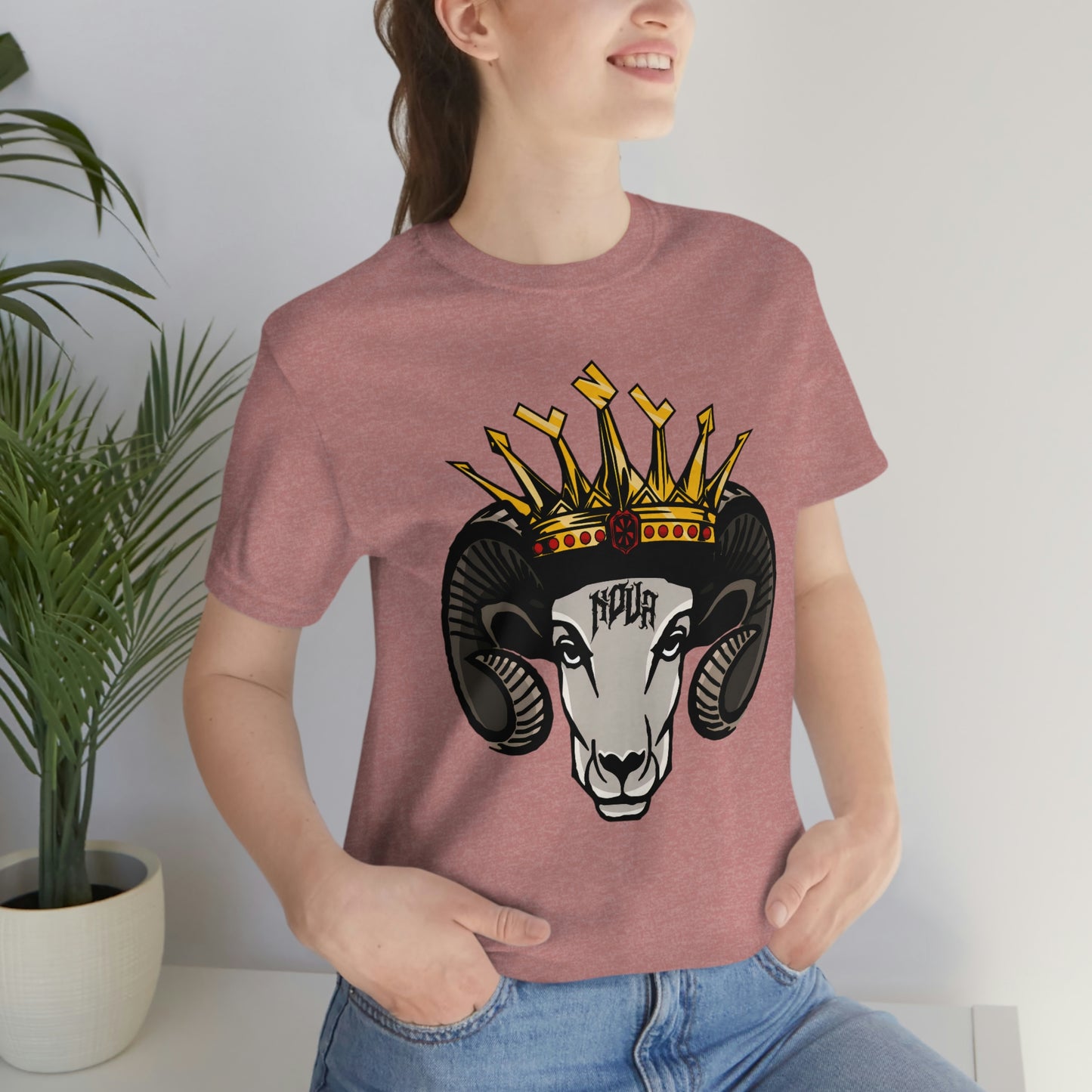 KING NOVATHEGOAT T-Shirt