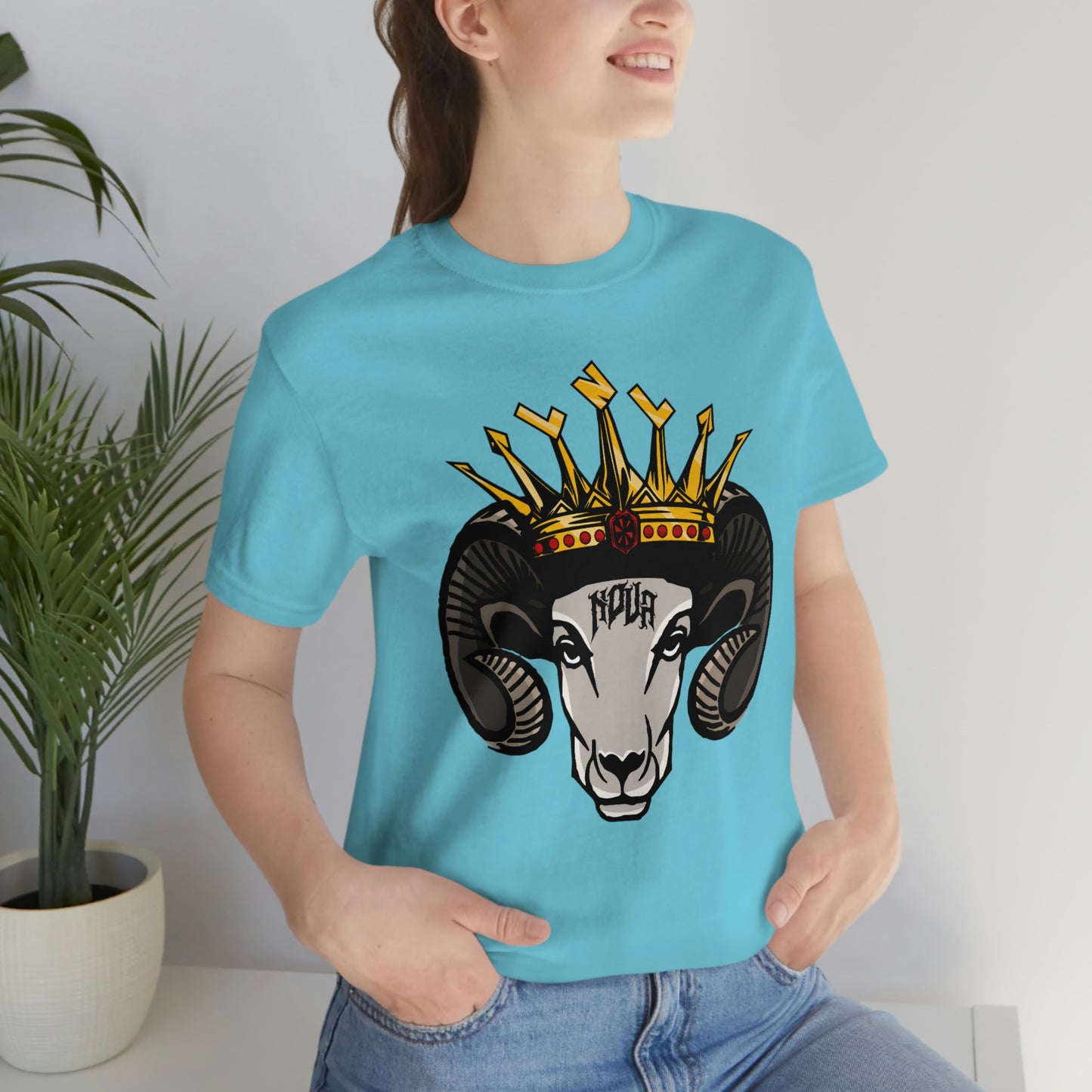 KING NOVATHEGOAT T-Shirt